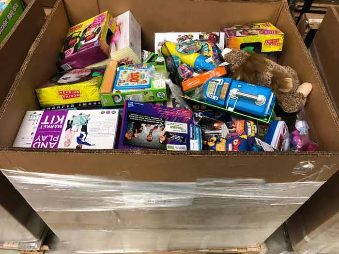 Toy  Liquidation Box